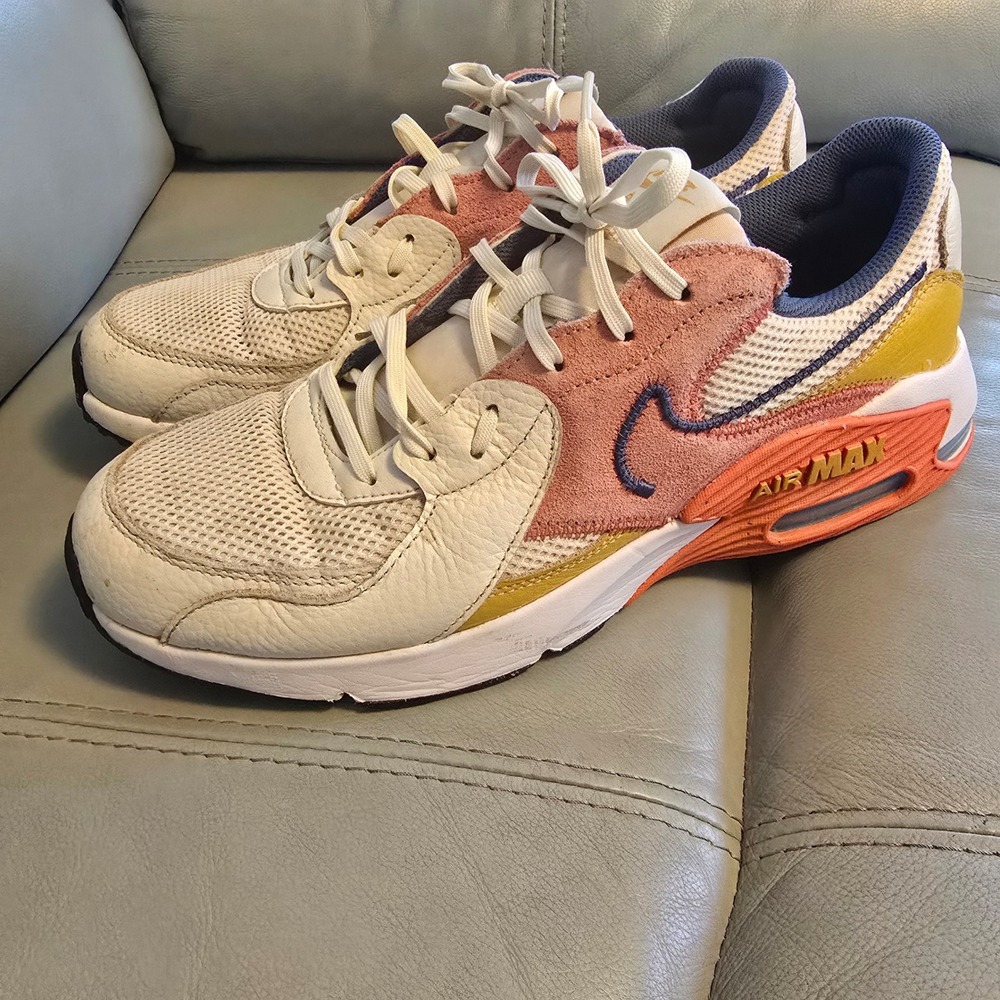 Nike Air Max Excee Mens Sneakers Pale Ivory Desert Berry CD4165-017 Size‎ 10.5